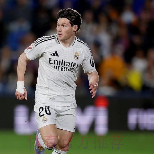 世体-皇马即将客战西班牙人 弗洛伦蒂诺随队出征